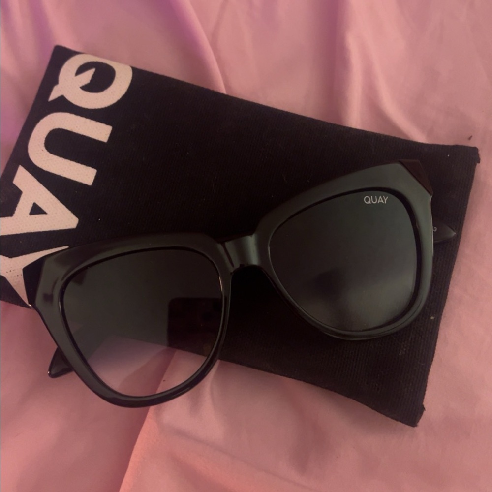 Quay Australia Over You 48mm
Gradient Cat Eye Sunglasses